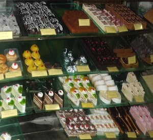 Bon Bon Pastry Shop Sector 18 Noida Bon Bon Pastry Shop Sector 18 Noida